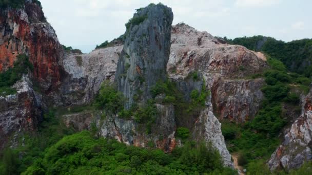 东南亚泰国Songkhla的Khao Khuha山的空中景观 — 图库视频影像