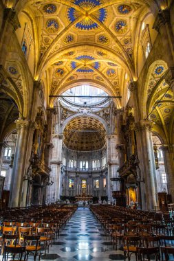 Duomo di Como Cathedral or Cattedrale di Santa Maria Assunta in Como lake, Italy. High quality photo