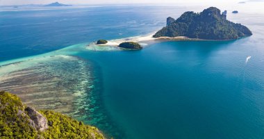 Koh Kai Tavuk Adası ve Ko Khom Krabi, Tayland, Güneydoğu Asya 'da.