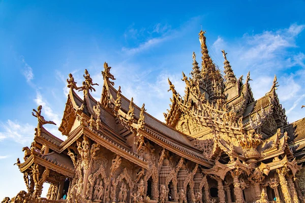 Деревянные Скульптуры Внутри Храма Святилища Истины Паттайе Таиланд Высокое Качество — стоковое фото