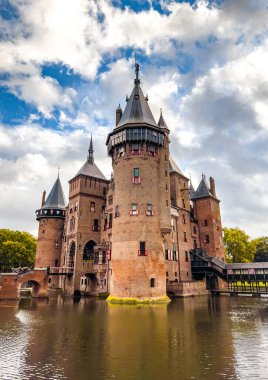 Hollanda, Utrecht 'teki De Haar Kalesi veya Kasteel de haar. Yüksek kalite fotoğraf