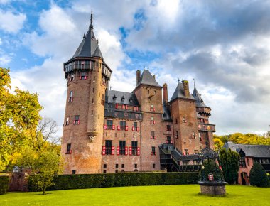 Hollanda, Utrecht 'teki De Haar Kalesi veya Kasteel de haar. Yüksek kalite fotoğraf