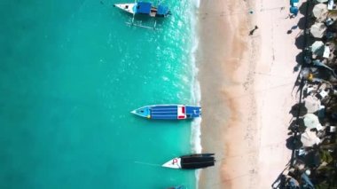 Lombok, Endonezya 'daki Gili Trawangan plajı, Güneydoğu Asya