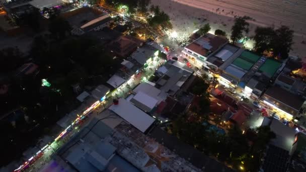 Αεροφωτογραφία Του Δρόμου Bangla Νύχτα Στο Πουκέτ Ταϊλάνδη Υψηλής Ποιότητας — Αρχείο Βίντεο