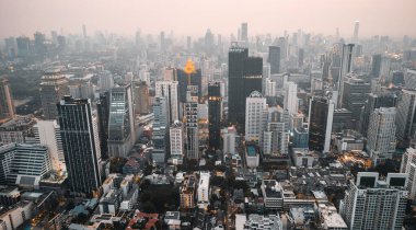 Bangkok, Tayland, Asya 'nın güneydoğusundaki Asoke bölgesinin hava manzarası.