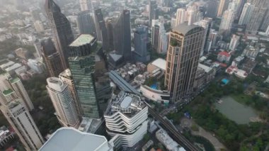 Bangkok, Tayland, Asya 'nın güneydoğusundaki Phrom Phong bölgesinin hava manzarası.
