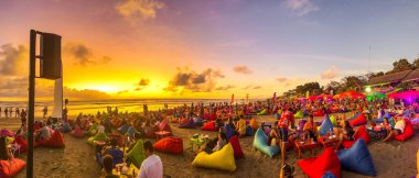 Kuta, Bali, Endonezya 'daki Petitenget Sahili manzarası. Yüksek kalite fotoğraf