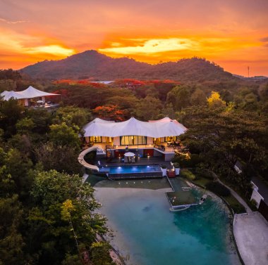 Khao Yai, Nakhon Ratchasima, Tayland, Güney Doğu Asya 'da lüks manzarası.