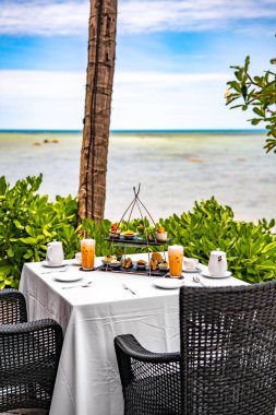 Koh Samui, Tayland, Güney Asya 'daki Lamai plaj beldesinde ikindi çayı.