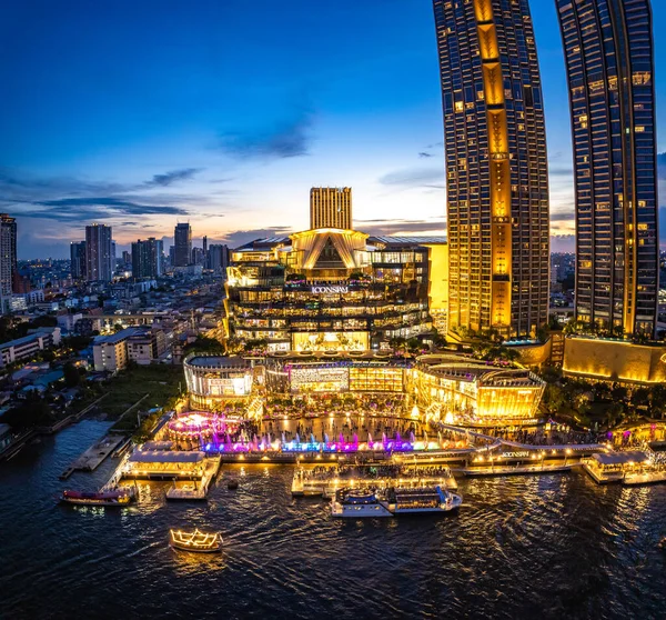 Вид Воздуха Торговый Центр Icon Siam Ночью Реке Chao Phraya — стоковое фото