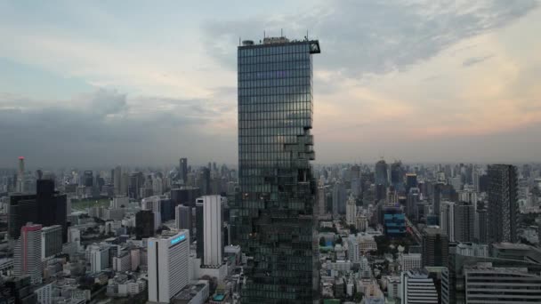 Luchtfoto Van Sathorn Mahanakhon Toren Bangkok Thailand Zuidoost Azië — Stockvideo
