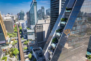 Bangkok şehir merkezindeki Ploenchit yolunun havadan görünüşü, finans bölgesi ve iş merkezi, Tayland, Güney Doğu Asya