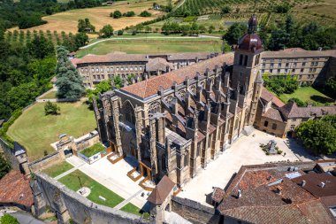 Vercors, Auvergne Rhone Alpes, Fransa, Avrupa 'da St. Anthony veya Saint Antoine l Abbaye' nin hava manzarası