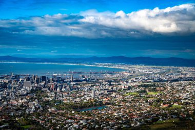 Güneş batarken Cape Town 'da Kloof Corner yürüyüşü manzarası, batı Cape, Güney Afrika, Afrika