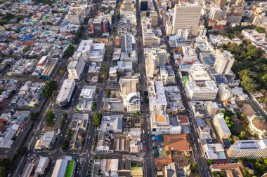 Cape Town şehir merkezinin hava manzarası gün batımında Batı Burnu, Güney Afrika, Afrika