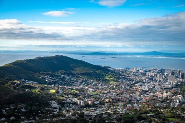 Güneş batarken Cape Town 'da Kloof Corner yürüyüşü manzarası, batı Cape, Güney Afrika, Afrika