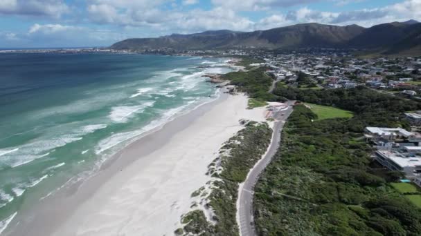Letecký Pohled Pláž Grotto Hermanusu Jihoafrická Republika Afrika — Stock video