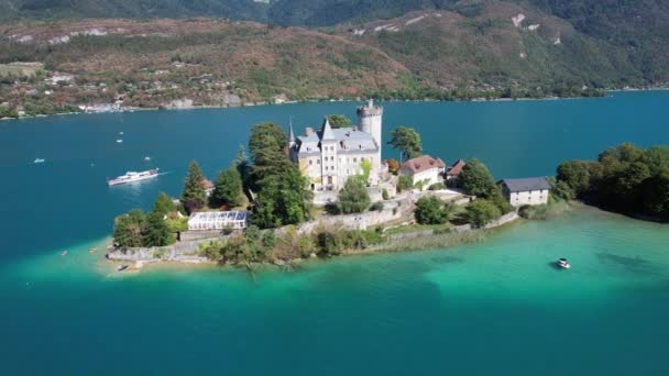 Flygfoto Över Chateau Duingt Annecy Lake Haute Savoie Frankrike Europa — Stockvideo