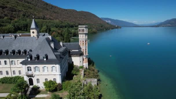 Vista Aérea Abadía Hautecombe Abbaye Dhautecombe Savoie Francia Europa — Vídeos de Stock