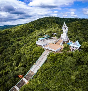 Wat Sa Nam Sai 'nin havadan görünüşü Khao Yai, Tayland, Güney Asya