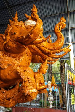 Wat Phra 'da balmumu oymaları ve heykeller. Nong Bua, Ubon, Tayland, Güney Asya' da.