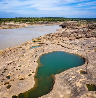 Sam Phan Bok Ubon, Tayland 'da Büyük Kanyon' u sallıyor.