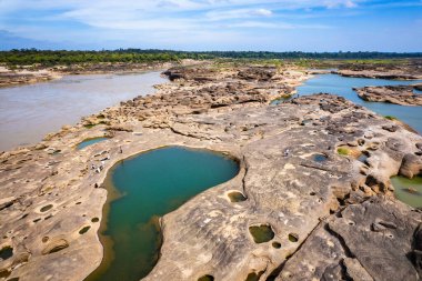 Sam Phan Bok Ubon, Tayland 'da Büyük Kanyon' u sallıyor.