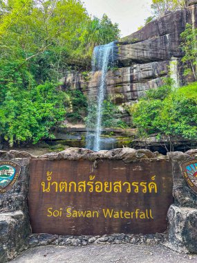 Ubon, Tayland 'da Soi Sawan Şelalesi. Yüksek kalite fotoğraf
