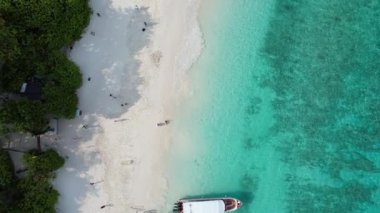 Phang Nga, Tayland, Güney Asya 'daki Similan adasının havadan görünüşü