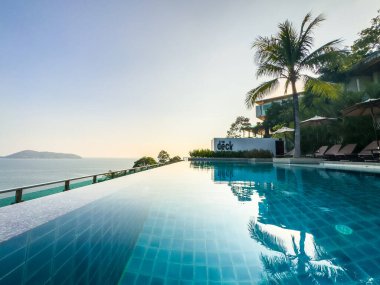 Patong yakınlarındaki Kalim körfezi manzarası, Phuket, Tayland, Güney Doğu Asya
