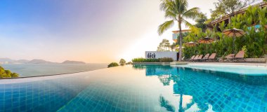 Patong yakınlarındaki Kalim körfezi manzarası, Phuket, Tayland, Güney Doğu Asya