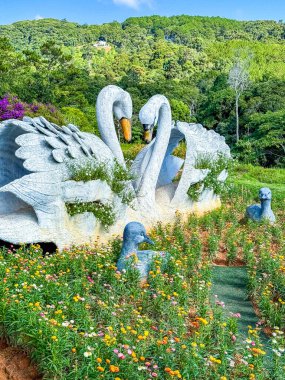 Dalat, Vietnam 'daki Clay Tüneli heykelleri. Yüksek kalite fotoğraf