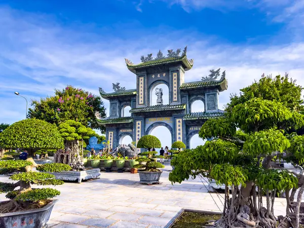 stock image View of Chua Linh Ung pagoda temple in Da Nang, Vietnam. High quality photo