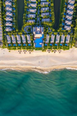 Da Nang 'daki Non Nuoc Plajı' nın havadan görünüşü, Vietnam, Güney Doğu Asya