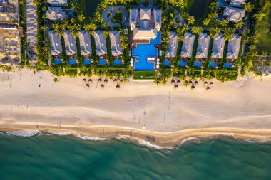 Da Nang 'daki Non Nuoc Plajı' nın havadan görünüşü, Vietnam, Güney Doğu Asya
