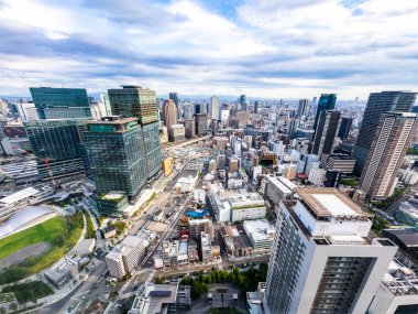 Osaka, Japonya 'daki Umeda Gökyüzü Binası' ndan görüntü. Yüksek kalite fotoğraf