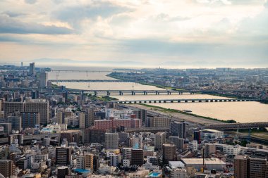 Osaka, Japonya 'daki Umeda Gökyüzü Binası' ndan görüntü. Yüksek kalite fotoğraf