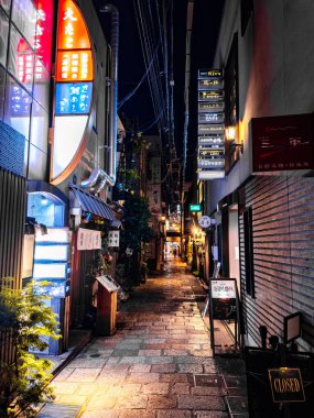 Japonya 'daki Osaka caddesinin manzarası. Yüksek kalite fotoğraf