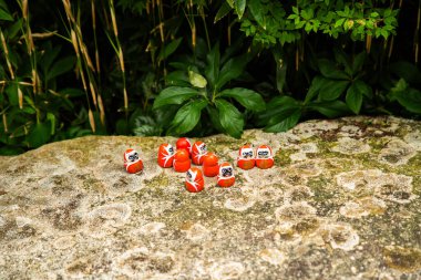 Katsuoji, Daruma Bebekleri Tapınağı, Japonya. Yüksek kalite fotoğraf