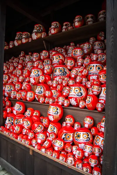 Katsuoji, Daruma Bebekleri Tapınağı, Japonya. Yüksek kalite fotoğraf