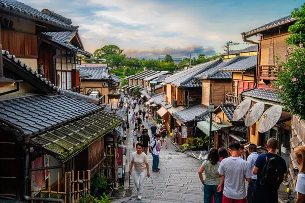 stock image Hokan-ji Temple, Yasaka Pagoda, in Ninenzaka street, in Kyoto, Japan. High quality photo