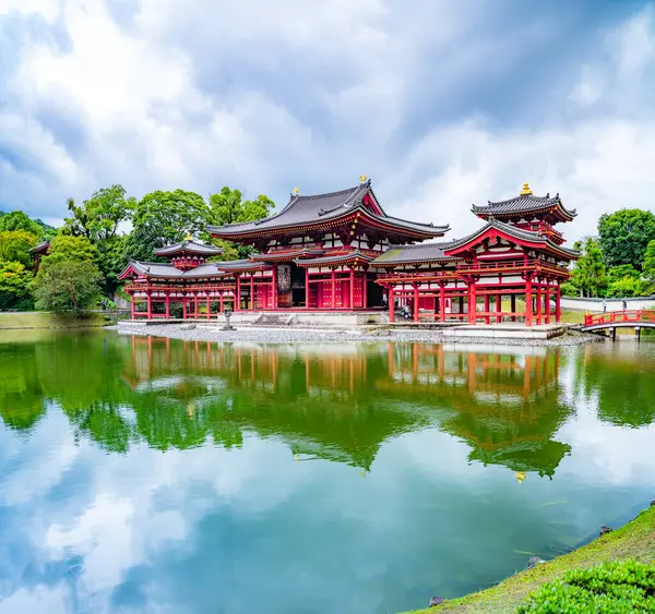 Japonya, Kyoto 'daki Byodo-in Tapınağı. Yüksek kalite fotoğraf