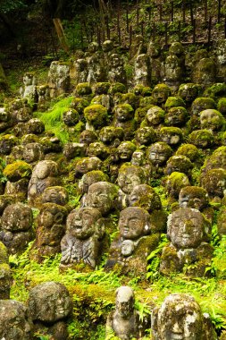 Arashiyama, Kyoto, Japonya 'daki Otagi Nenbutsuji Tapınağı. Yüksek kalite fotoğraf