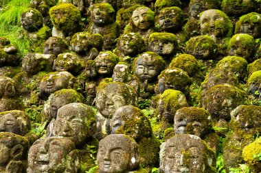 Arashiyama, Kyoto, Japonya 'daki Otagi Nenbutsuji Tapınağı. Yüksek kalite fotoğraf