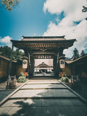 Japonya, Wakayama 'daki Kumano Hongu Taisha Kongobuji tapınağı. Yüksek kalite fotoğraf
