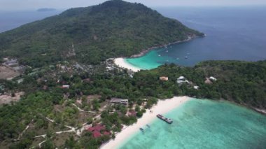 Phuket, Tayland 'da Koh Racha Yai' nin hava görüntüsü, Güney Doğu Asya