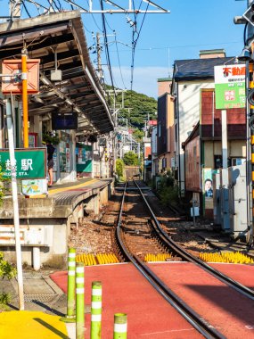 Japonya, Kamakura 'daki Koshigoe tren istasyonu. Yüksek kalite fotoğraf