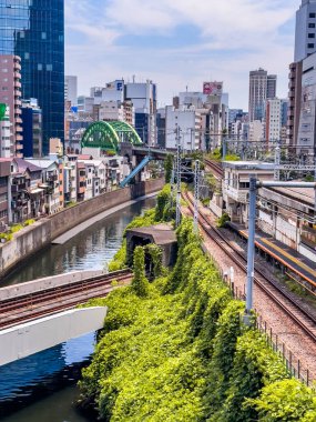 Chiyoda City, Tokyo, Japonya 'daki Ochanomizu İstasyonu. Yüksek kalite fotoğraf