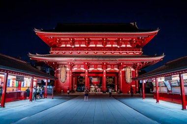 Asakusa 'daki Senso-ji Tapınağı, Taito Şehri, Tokyo, Japonya. Yüksek kalite fotoğraf