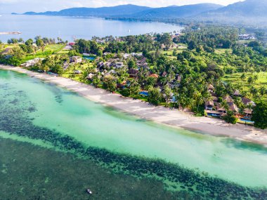 Güney Samui, Koh Samui, Tayland, Güney Doğu Asya 'daki yazlık villaları görüyor.